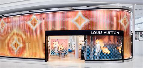 louis vuitton sydney airport